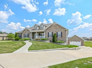 1610 Boot Spur Ct, Columbia, MO 65201