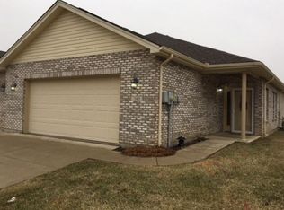 363 Lauryn Meadows Ct, Fairfield, OH 45014
