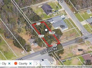 4610 Old Pass Rd, Gulfport, MS 39501