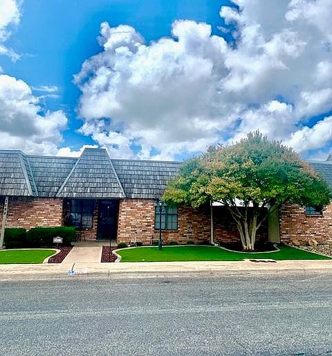 1st image of 2611 Palo Duro Dr