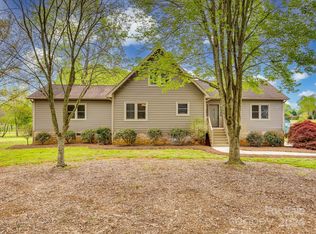 937 Saddle Ridge Rd, Fort Mill, SC 29708