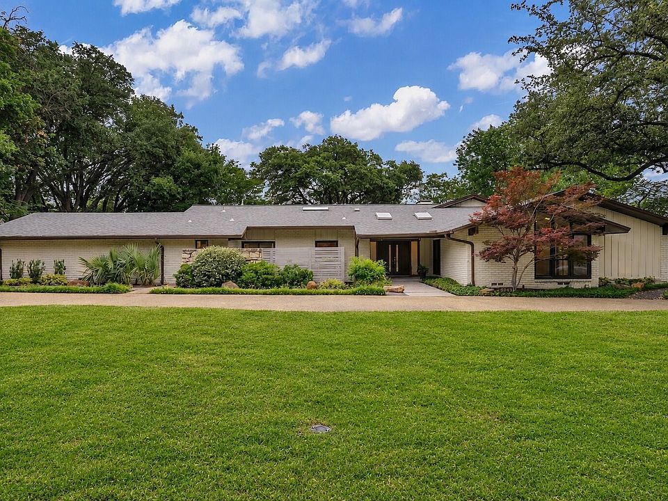 1st image of 6943 Prestonshire Ln