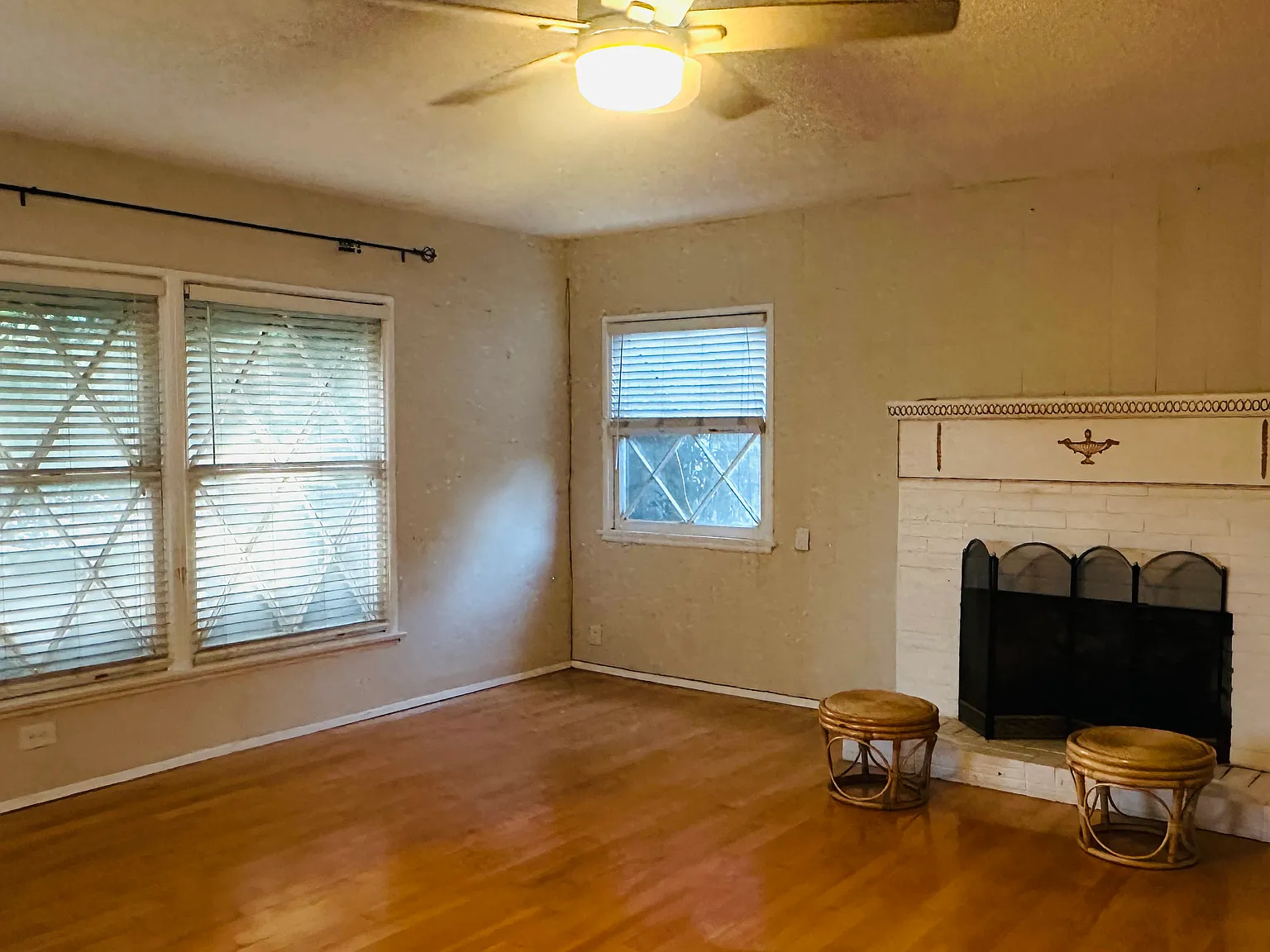 3 bed, 1770 sqft, $4,200 — Photo 3