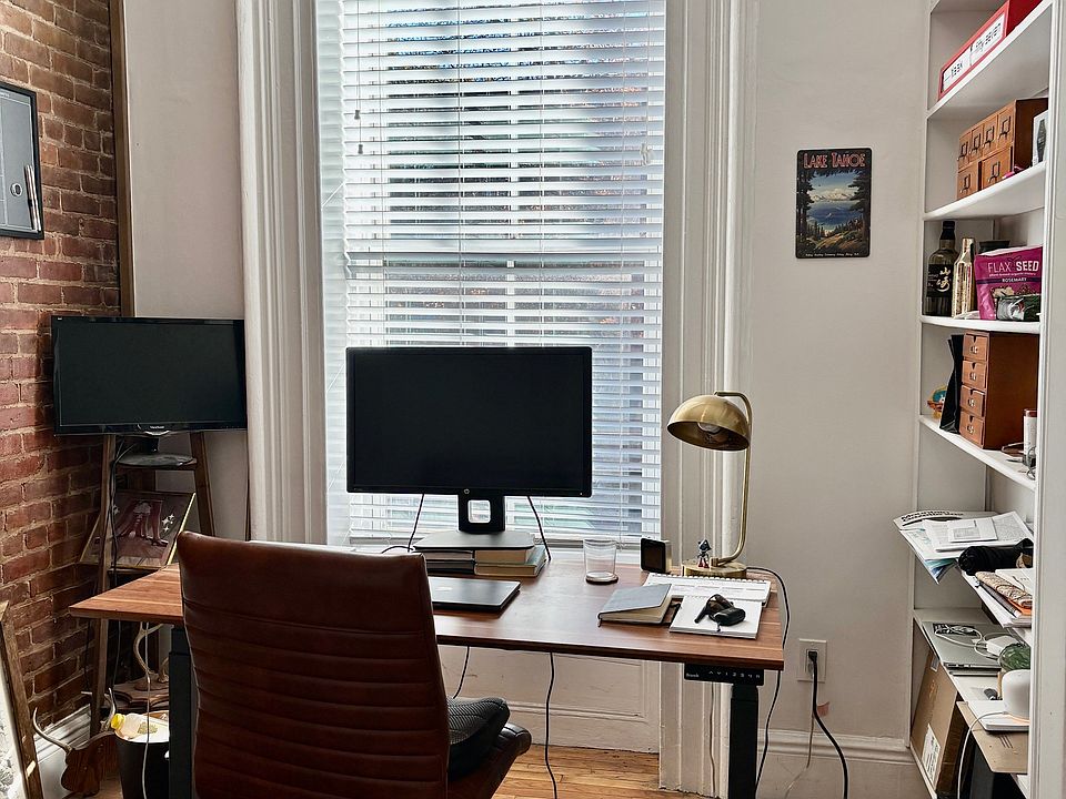 1st image of 165 Lafayette Ave #2