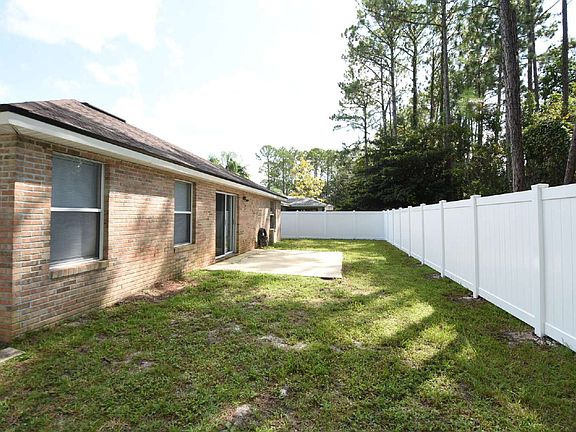 2nd image of 39 Red Clover Ln