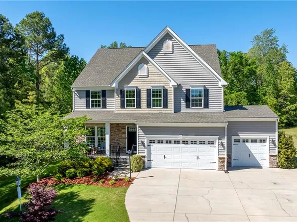 8068 Fairmont Dr, Williamsburg, VA 23188