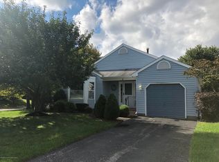 1 Golden Rod Ct, Brick, NJ 08724