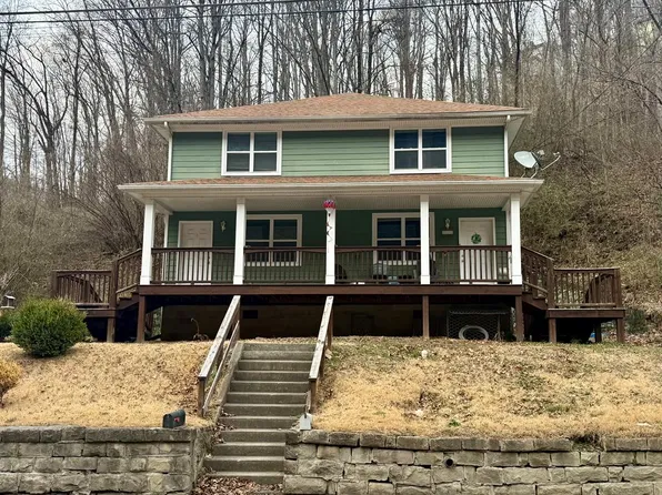 346 McDowell St, Welch, WV 24801