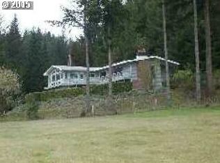93677 Hillcrest Ln, North Bend, OR 97459