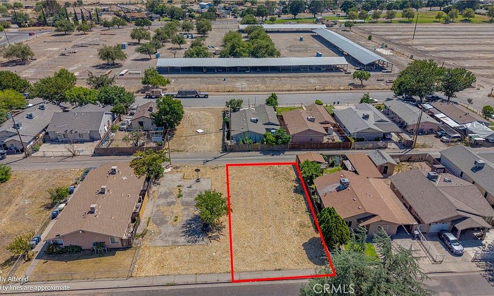 1st image of 230 E 10th St Lot 35