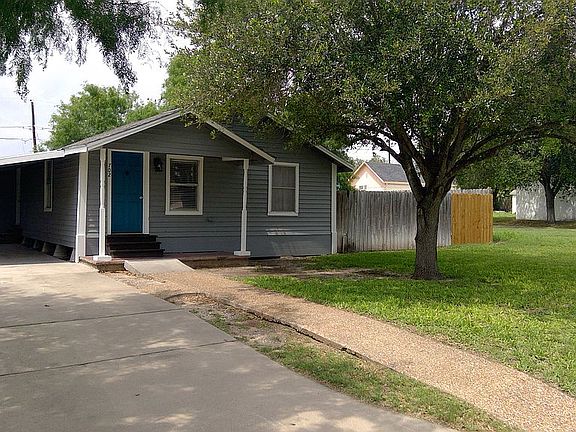 2nd image of 702 E Avenue B