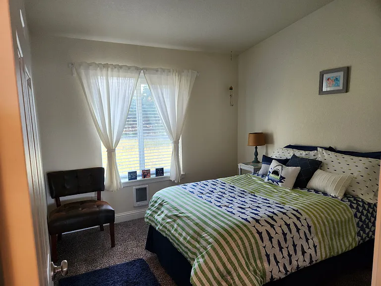 33013 G Pl — Photo 2