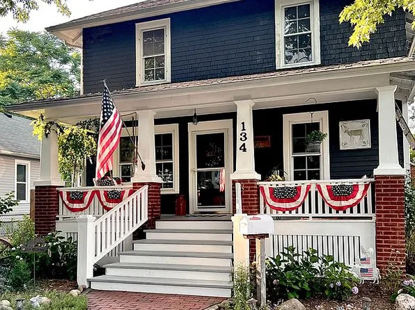 134 Gallup Ave, Mount Clemens, MI 48043