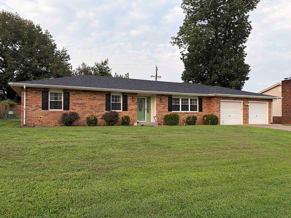 1st image of 2984 Briarcliff Trl