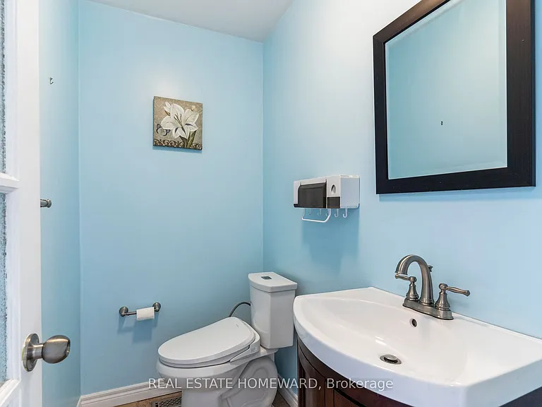1117 Ashley Ct — Photo 18
