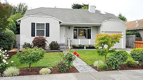 1st image of 738 Folkstone Ave