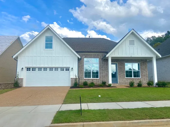 45 Live Oak Cv, Oakland, TN 38060