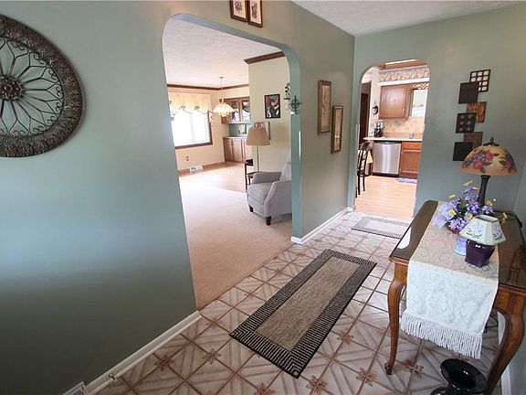 4th image of 4703 Cottonwood Ln