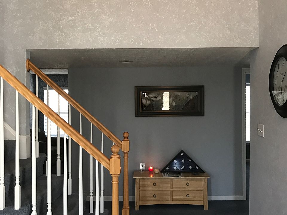 Entry Way/Loft