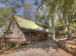 1383 Walnut Rdg, Ellijay, GA 30536