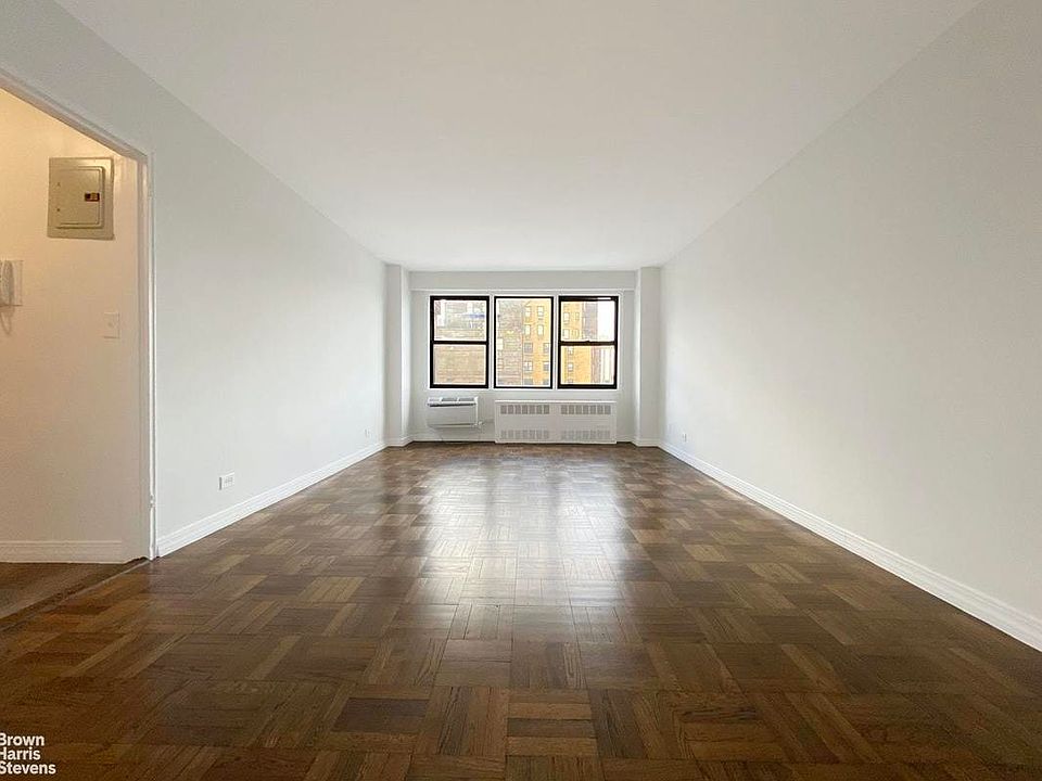 1st image of 200 E 15th St APT 16J