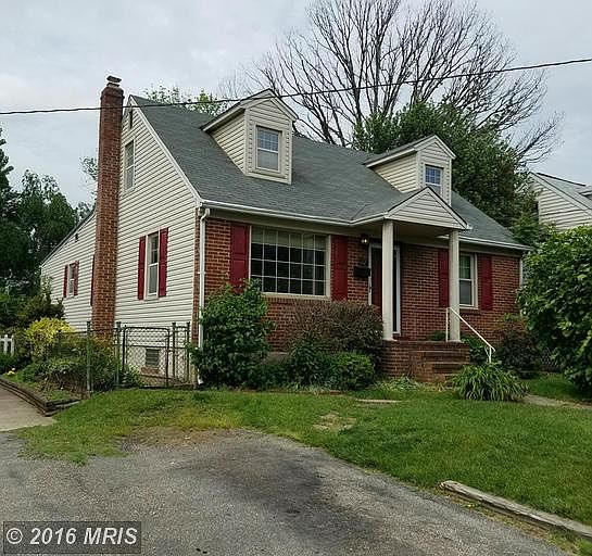 1st image of 22 Birch Ave