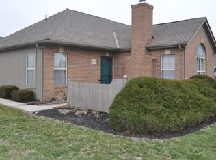 2454 Hooverside Ln, Grove City, OH