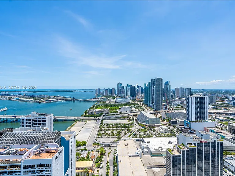 1750 N Bayshore Dr #5310 — Photo 3