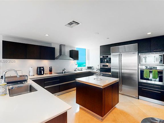 4th image of 17001 Collins Ave APT 3601