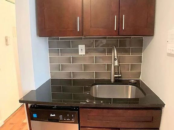 2nd image of 1 Convent Ave APT 33