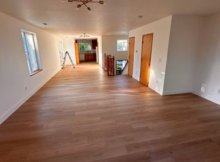 1642 SE Clatsop St, Portland, OR 97202
