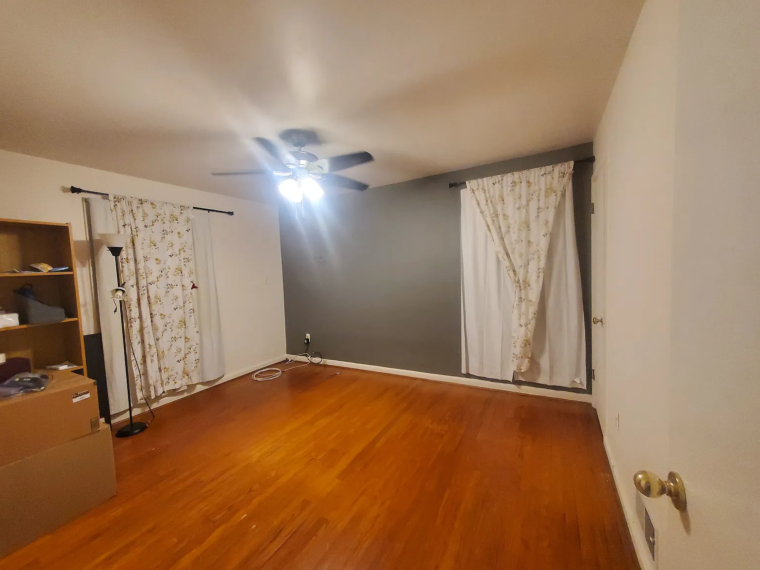 1223 Chaplin St SE photo 1