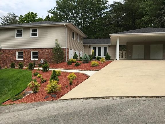5th image of 1307 Tanglewood Dr
