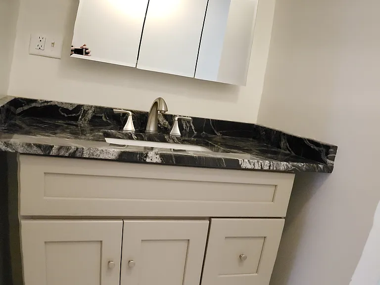 263 Prospect St #1 — Photo 9