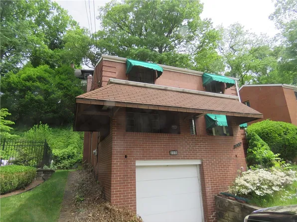 233 Elm St, Swissvale, PA 15218