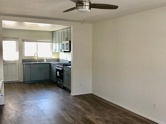 3rd image of 378 Park Way APT B