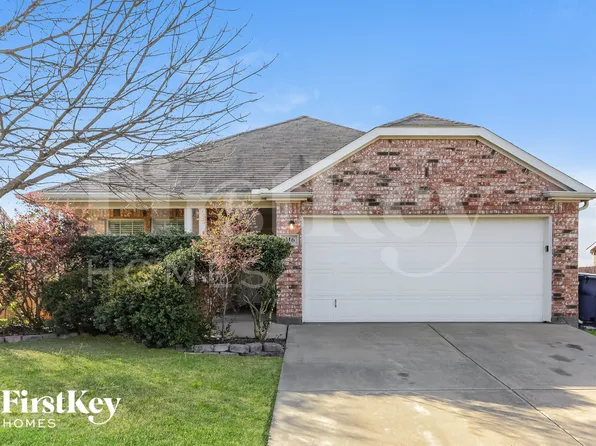 316 Meagan St, Waxahachie, TX 75165