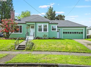 3944 SE Tibbetts St, Portland, OR 97202