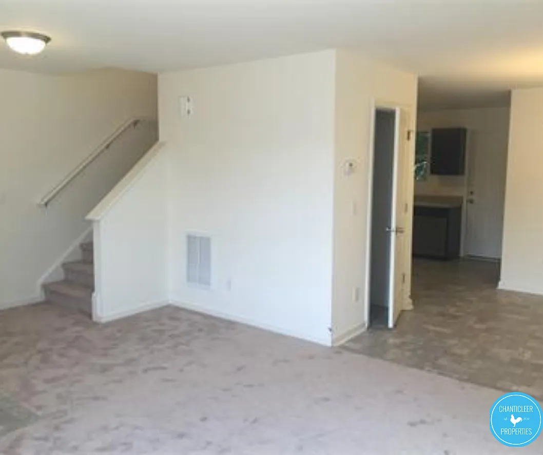 (Old) 3558 Aldie Court - 1 — Photo 2