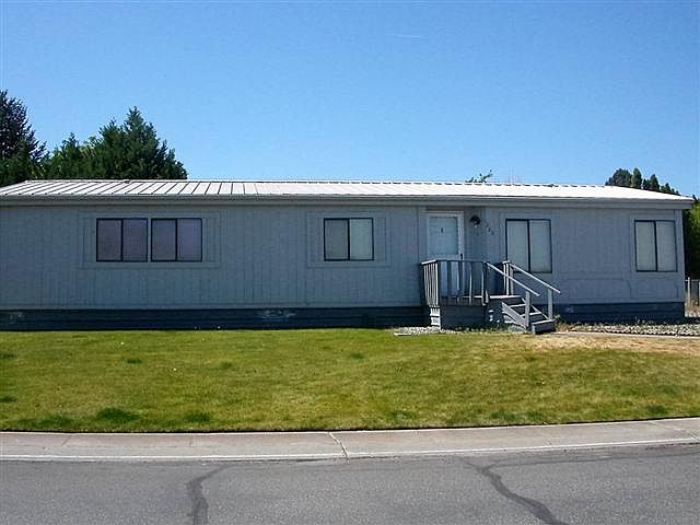1st image of 230 Skyline Dr