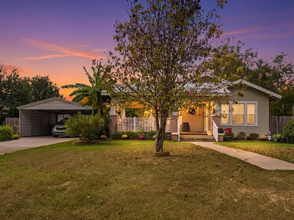 207 Collins Rd, Petal, MS 39465