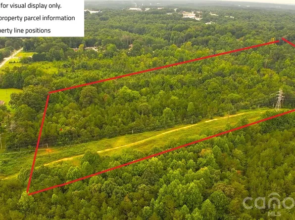 3580 Pepperwood St, Conover, NC 28613
