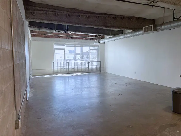 The Studio NoHo — Photo 23