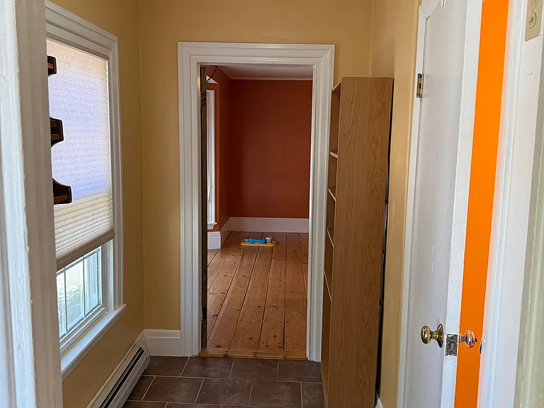 331 Main St #2 — Photo 7