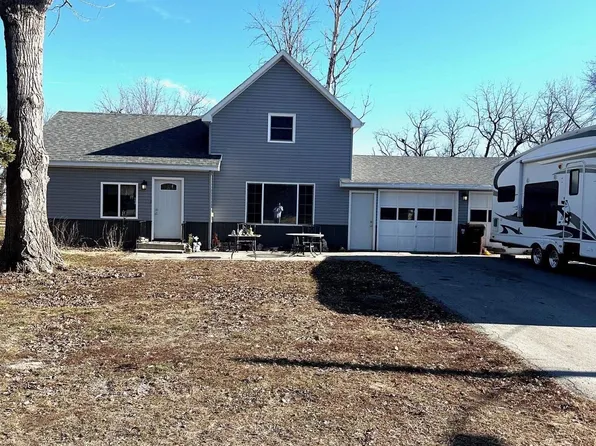504 State St, Liscomb, IA 50148