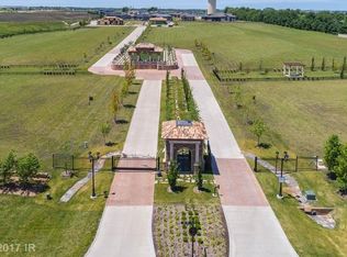 10224 Bella Strada Ln, Johnston, IA 50131