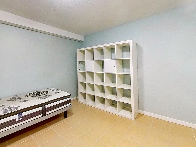 720 W 54th Ave — Photo 3