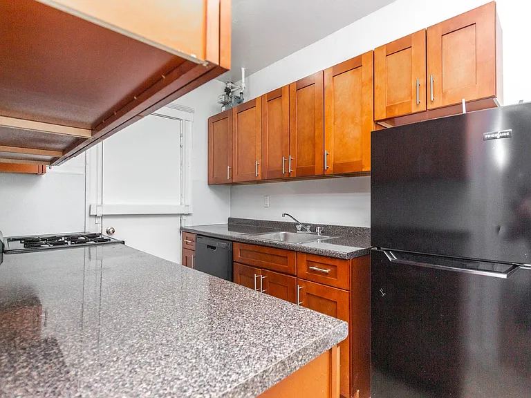 1153 Boylston St #13 — Photo 6