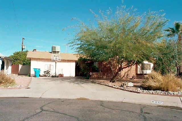 2nd image of 6237 N 38th Avenue #*WOW*