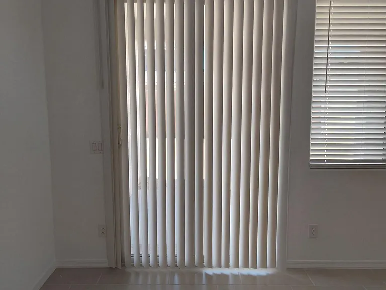 17613 W Georgia Ave — Photo 17